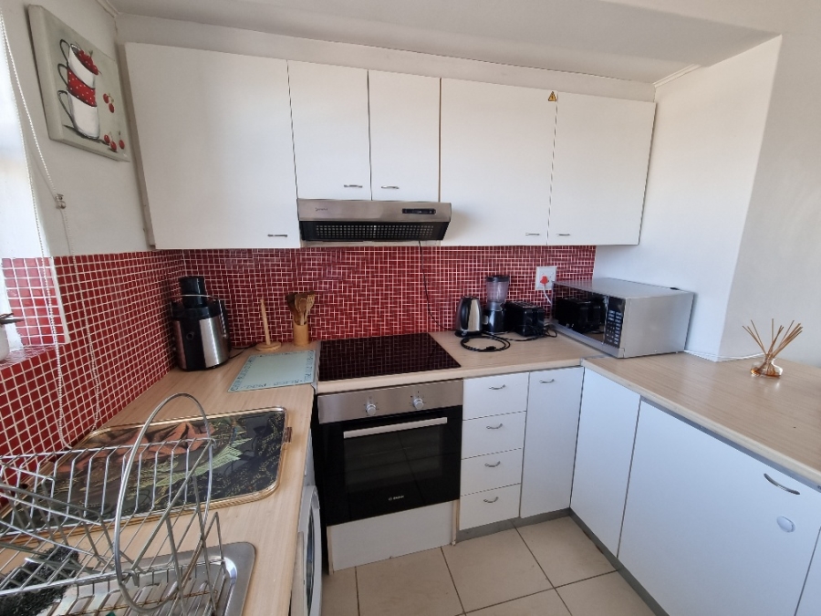 To Let 2 Bedroom Property for Rent in Gardens Western Cape